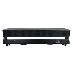 Projecteur LED IZAR RGB 4in1 - AGE Technologies Audincourt